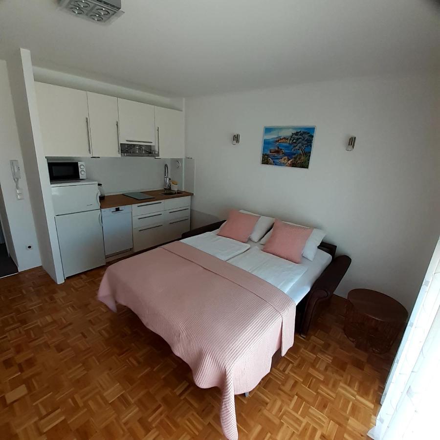 Apartmani Kramar Selce Eksteriør billede